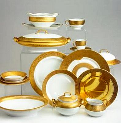 Bavarian porcelain dinnerware service